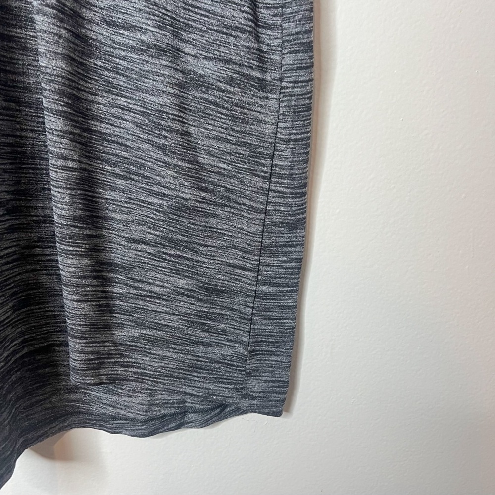 Lululemon Men’s Pulse Sub Short Sleeve Heathered Black - Picture 4 of 8